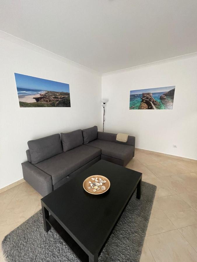 Cricket Apartments Фехео Екстериор снимка