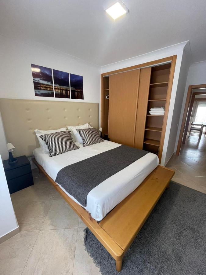 Cricket Apartments Фехео Екстериор снимка
